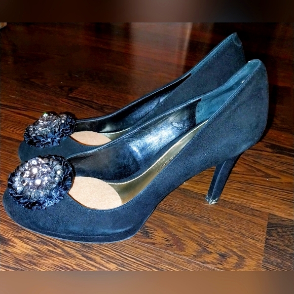 Antonio Milani Black Suede Pumps Size 6 - Picture 1 of 7
